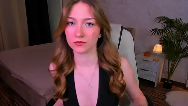 AngelAnabelle online show from 11/06/25, 08:43