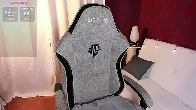 beyondsteel  online show from 11/12/25, 03:07