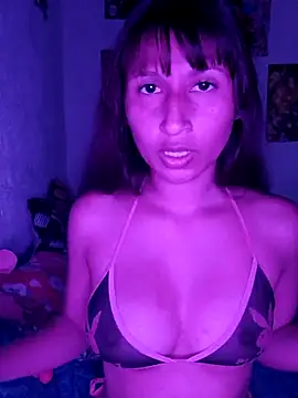 Snapshot of GIRL_SEX30 chatting on 10/10/25, 06:29 GIRL SEX30 online show from 10/10/25, 06:29