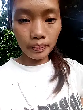 nanalinh online show from 10/04/25, 10:24