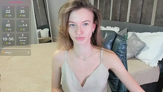 EvaToniz online show from 10/20/25, 01:06