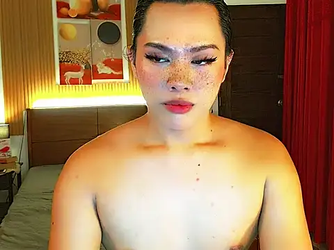 fallinLunaxX online show from 10/18/25, 07:36