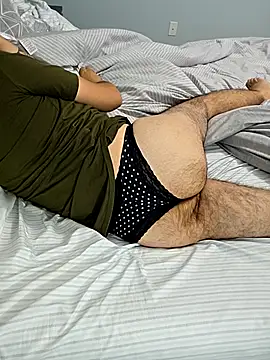 Javier222333 online show from 10/02/25, 11:45
