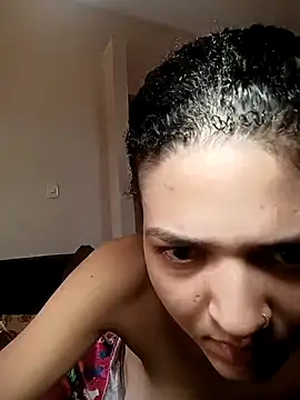 Larissinhamm online show from 11/02/25, 04:31