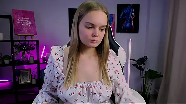 MargoBlonde online show from 11/21/25, 02:49