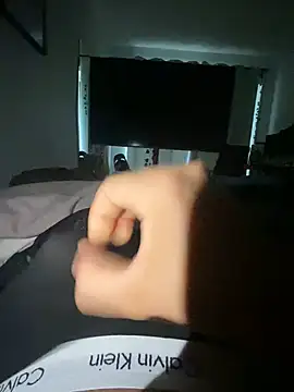 Snapshot of BBC_05_01 chatting on 10/31/25, 07:53 BBC 05 01 online show from 10/31/25, 07:53