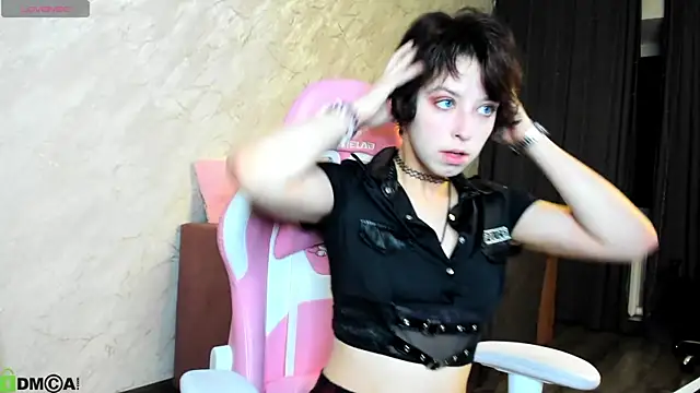 Sara Frayer online show from 10/23/25, 12:54