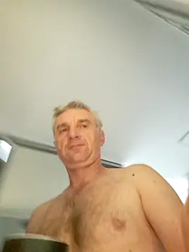 Vintermelon2 online show from 10/05/25, 08:01