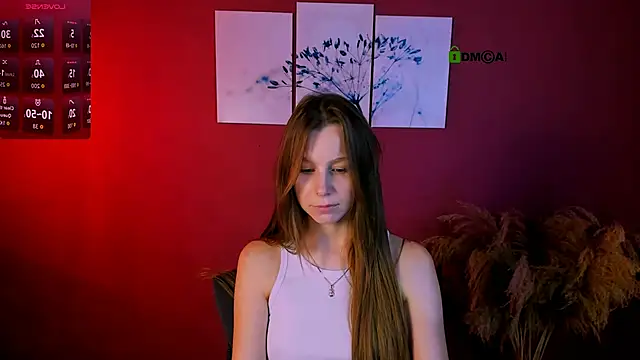 Snapshot of esme_moore_ chatting on 11/21/25, 07:34 esme moore online show from 11/21/25, 07:34