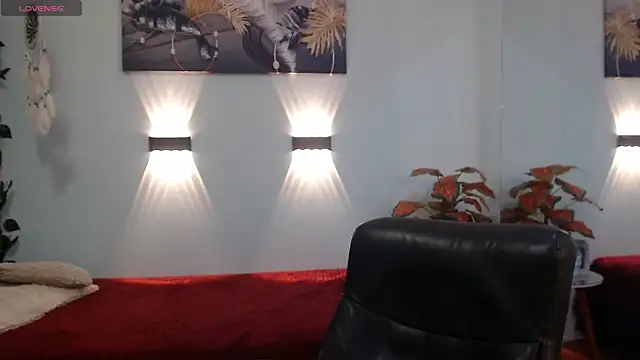 Snapshot of LiamBlack16 chatting on 10/03/25, 02:14 LiamBlack16 online show from 10/03/25, 02:14