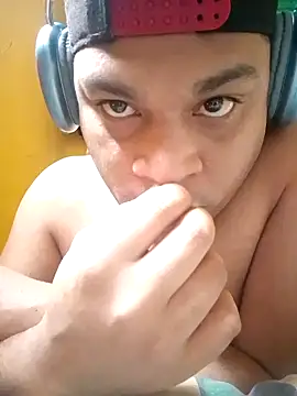 Blackandwhite 30 online show from 11/26/25, 03:35