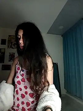 caramel doll   online show from 10/11/25, 02:55