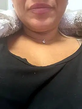 Daiana Andra online show from 10/19/25, 12:39