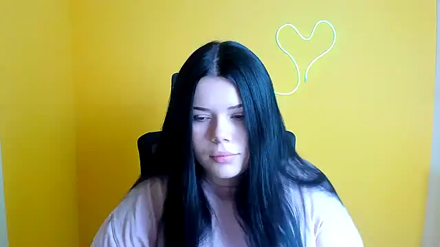 Mona Esty online show from 10/18/25, 05:25