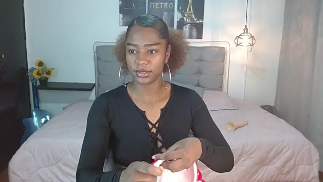 samara roxx online show from 10/31/25, 02:56