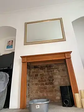 Snapshot of MimiMaee chatting on 11/04/25, 12:26 MimiMaee online show from 11/04/25, 12:26