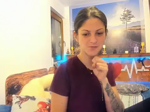 Snapshot of anissawhitenss chatting on 10/17/25, 06:10 anissawhitenss online show from 10/17/25, 06:10