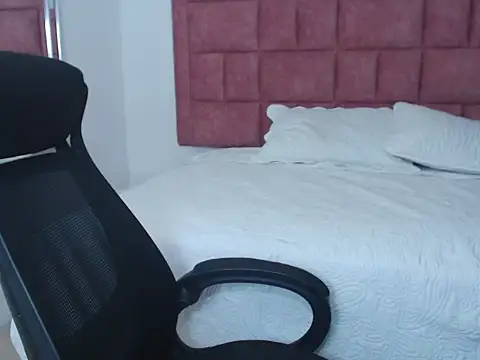 sweetsubmisaxox online show from 11/29/25, 10:35