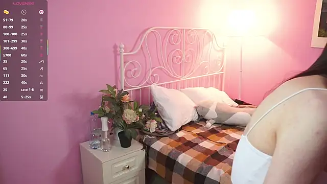 Eva land online show from 10/17/25, 10:51