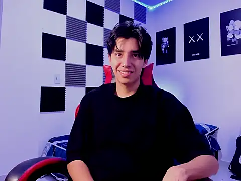 Snapshot of jeycobb chatting on 10/16/25, 02:07 jeycobb online show from 10/16/25, 02:07