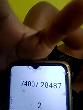 CUT MOM online show from 10/19/25, 04:24