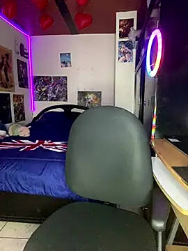 Freyaa sama online show from 11/11/25, 12:43