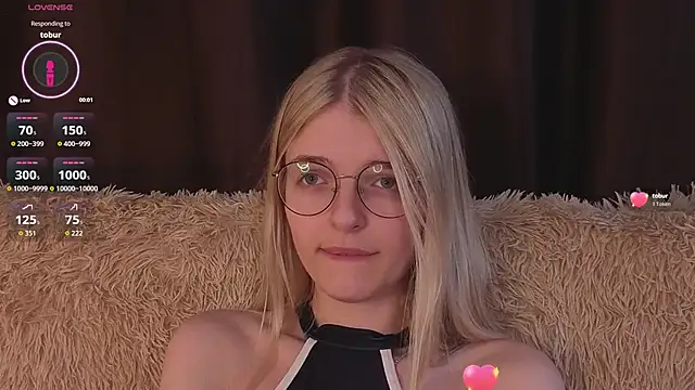 MonicaShiny online show from 10/20/25, 06:41