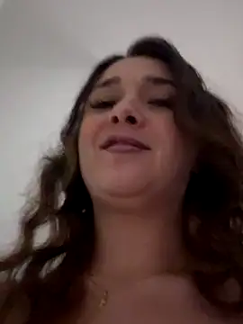 MayaVonDe online show from 11/15/25, 04:03