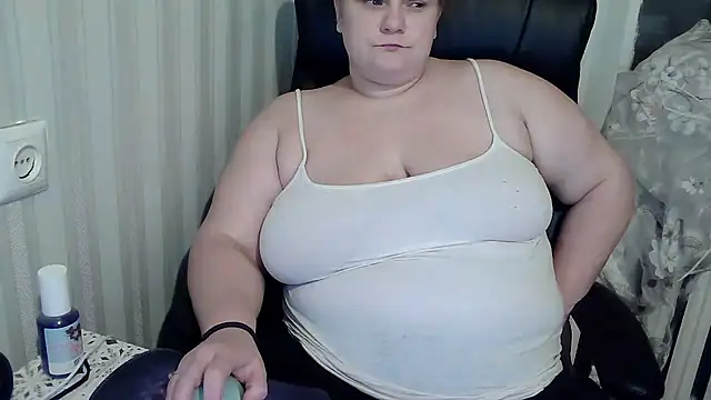 HarmonyKarera online show from 10/19/25, 08:09