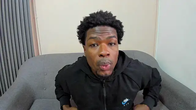 COMPTON 01 online show from 10/09/25, 01:20