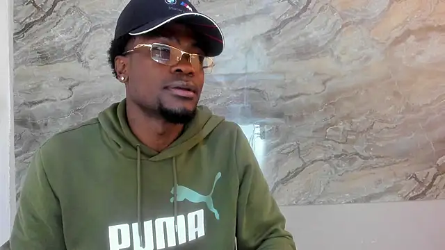 COMPTON 01 online show from 10/27/25, 03:54