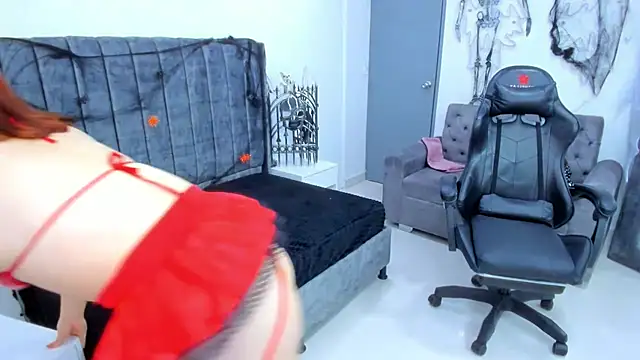 kate cortes online show from 10/31/25, 12:28