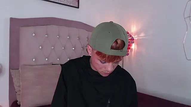 LextterAzak online show from 11/07/25, 02:39