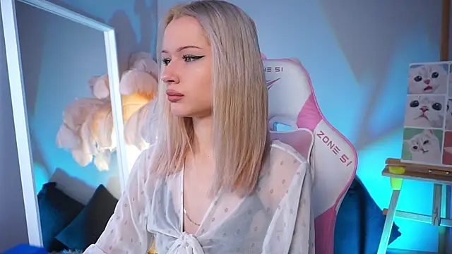 Celeste eyes0n online show from 11/08/25, 08:51