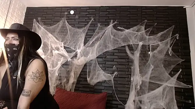 JardinEspanol online show from 10/29/25, 02:30