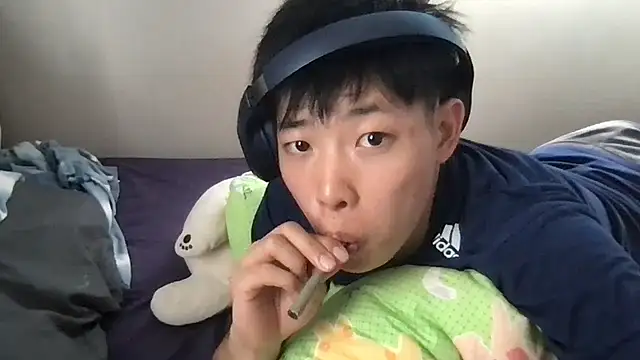 aooya online show from 10/06/25, 01:36