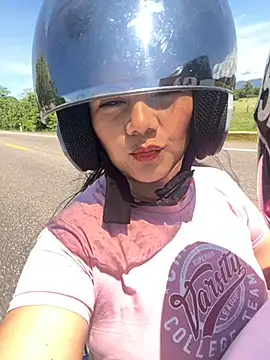 lady and charly online show from 11/13/25, 04:39