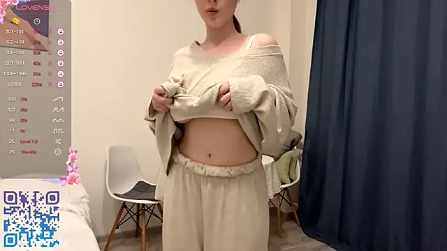 GilySuper online show from 10/10/25, 05:23