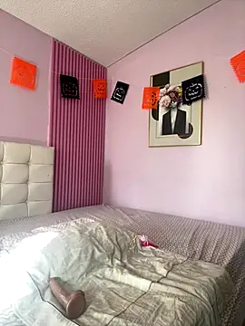 CharlotteMilf  online show from 11/08/25, 12:27