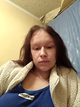 Snapshot of AlettaPaltrova chatting on 10/07/25, 09:45 AlettaPaltrova online show from 10/07/25, 09:45