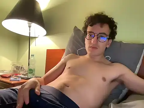 Poeta98xh online show from 11/05/25, 07:58