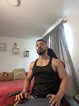 Ezzio Scolaro online show from 11/23/25, 01:55