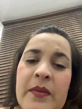 Snapshot of Anyhot_latina chatting on 10/18/25, 12:57 Anyhot latina online show from 10/18/25, 12:57