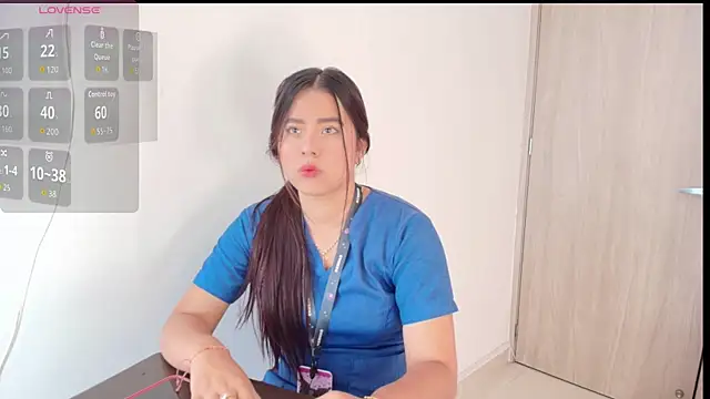 Lia Jhonson  online show from 10/24/25, 12:12