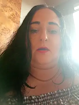 Snapshot of Bella_862 chatting on 10/18/25, 03:24 Bella 862 online show from 10/18/25, 03:24