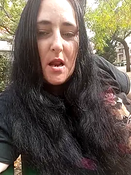 Snapshot of Bella_862 chatting on 10/20/25, 12:05 Bella 862 online show from 10/20/25, 12:05