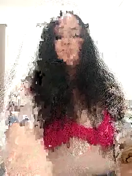 Snapshot of Bella_862 chatting on 11/14/25, 01:32 Bella 862 online show from 11/14/25, 01:32