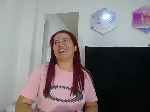 vauroraper online show from 10/04/25, 01:58