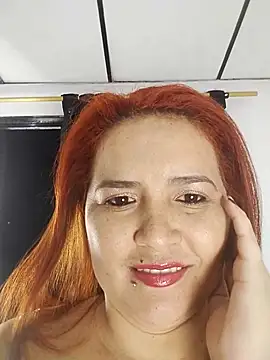 vauroraper online show from 10/18/25, 02:36