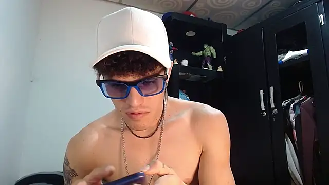 imsammytop online show from 10/16/25, 09:16